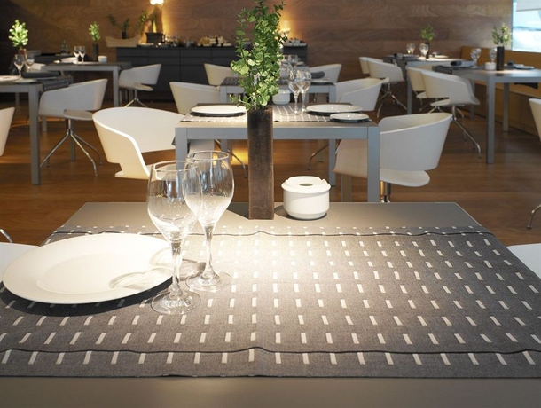 Imagen del bar/restaurante del Hotel Civis Luz Castellón. Foto 4