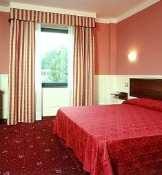 Imagen de la habitación del Hotel Civita. Foto 3