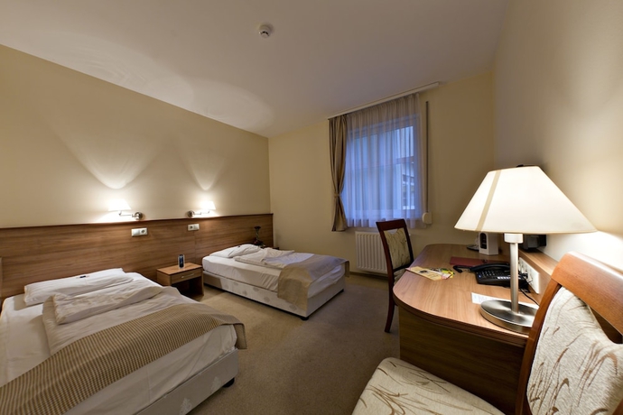 Imagen de la habitación del Hotel Civitas Boutique Sopron. Foto 10