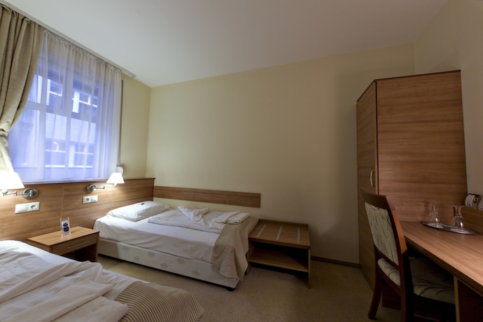 Imagen de la habitación del Hotel Civitas Boutique Sopron. Foto 13