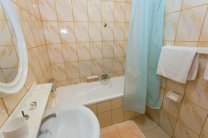 Imagen general del Hotel Civitas. Foto 5