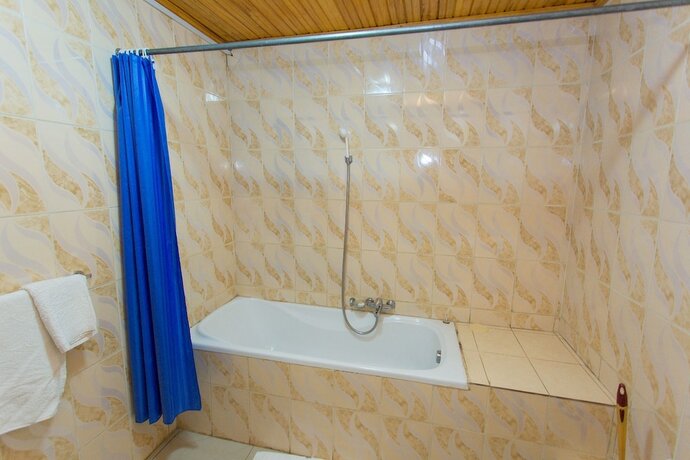 Imagen general del Hotel Civitas. Foto 9