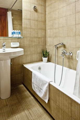 Imagen de la habitación del Hotel Civitel Akali. Foto 7