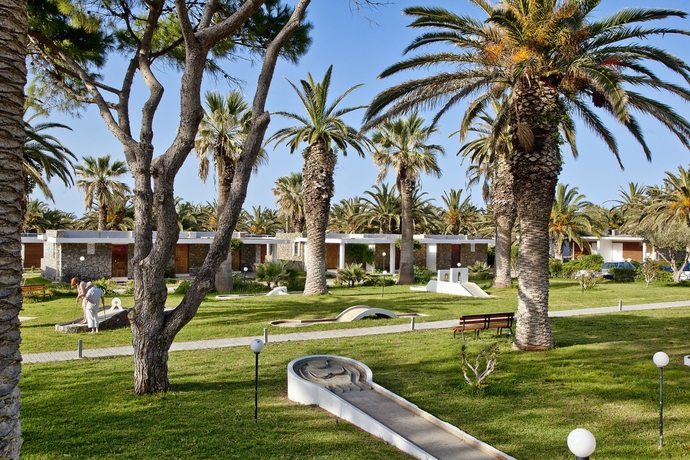 Imagen de los exteriores del Hotel Civitel Creta Beach. Foto 14