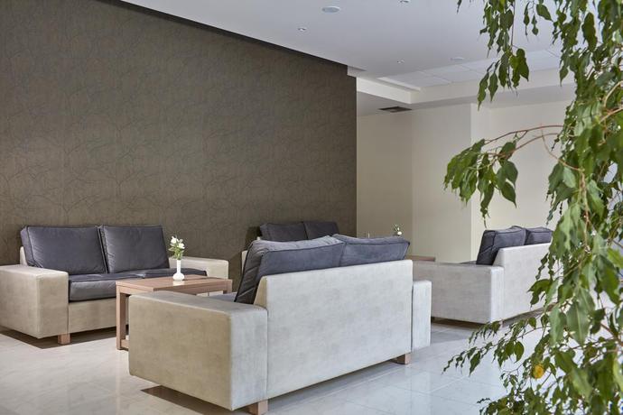 Imagen de los interiores del Hotel Civitel Esprit. Foto 5