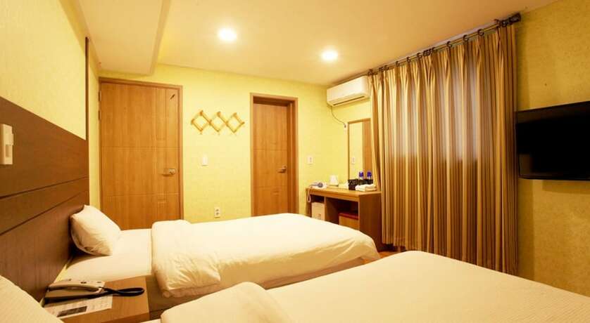 Imagen general del Hotel Cj. Foto 6