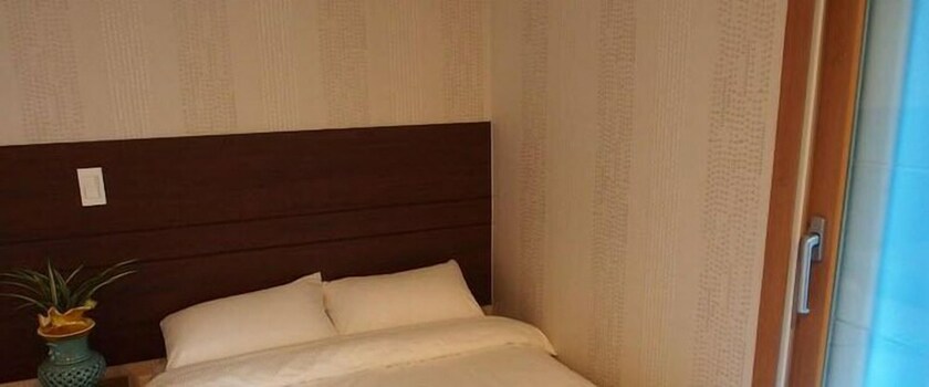 Imagen de la habitación del Hotel Cj. Foto 21