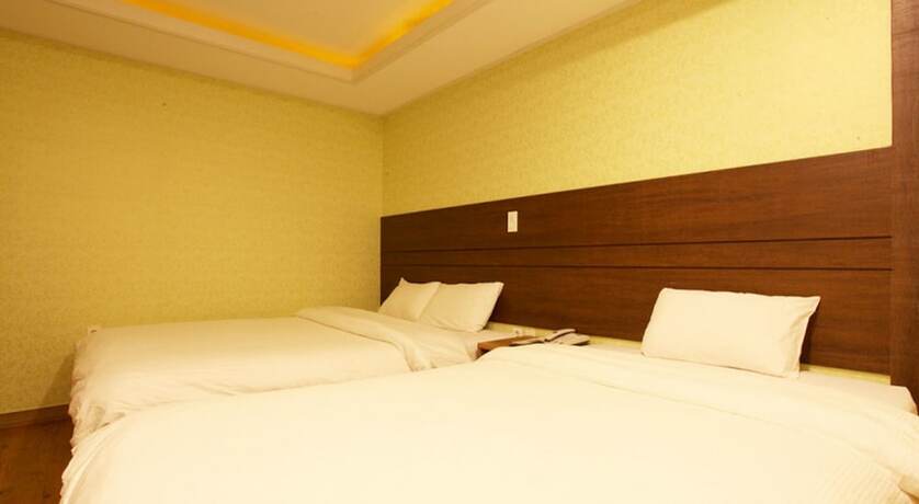 Imagen de la habitación del Hotel Cj. Foto 22
