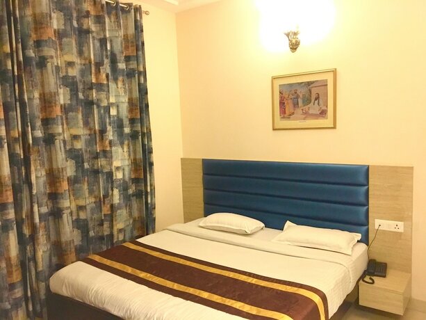 Imagen de la habitación del Hotel Cj International. Foto 14