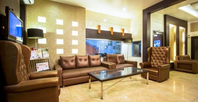 Imagen de los interiores del Hotel Cj International. Foto 27
