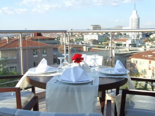 Imagen de los exteriores del Hotel Ck Farabi. Foto 7