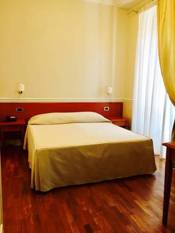 Imagen de la habitación del Hotel Claila. Foto 7
