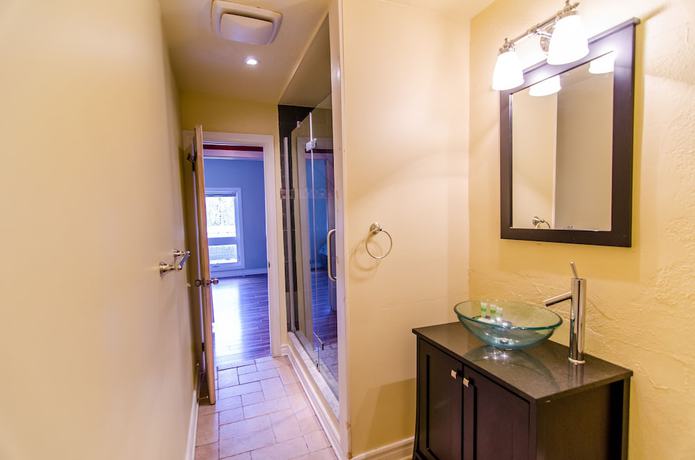 Imagen de los interiores del Hotel Claire Glen Chalet. Foto 9