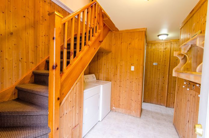 Imagen de los interiores del Hotel Claire Glen Chalet. Foto 12