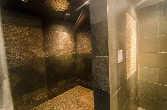 Imagen de la habitación del Hotel Claire Glen Chalet. Foto 6