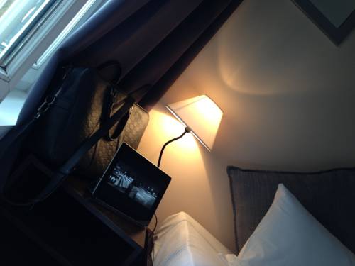 Imagen de la habitación del Hotel Clairefontaine. Foto 13