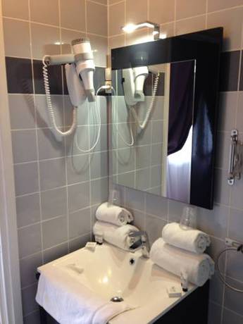 Imagen de la habitación del Hotel Clairefontaine. Foto 16