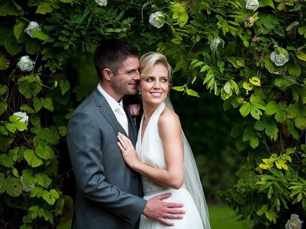 Imagen de los exteriores del Hotel Clandeboye Lodge. Foto 11