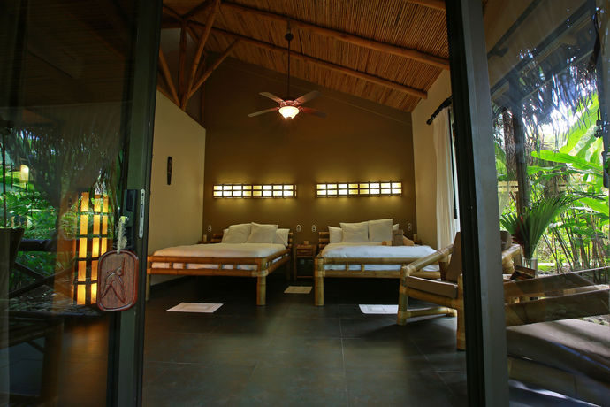 Imagen de la habitación del Hotel Clandestino Beach. Foto 13