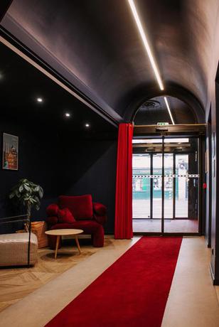 Imagen de los interiores del Hotel Clap Clap. Foto 10