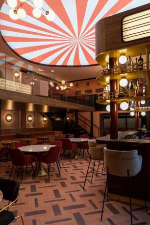 Imagen de los interiores del Hotel Clap Clap. Foto 12