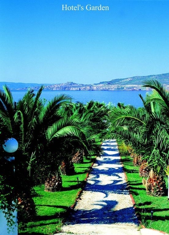 Imagen general del Hotel Clara. Foto 8