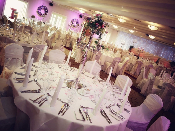 Imagen de los interiores del Hotel Claregalway. Foto 12