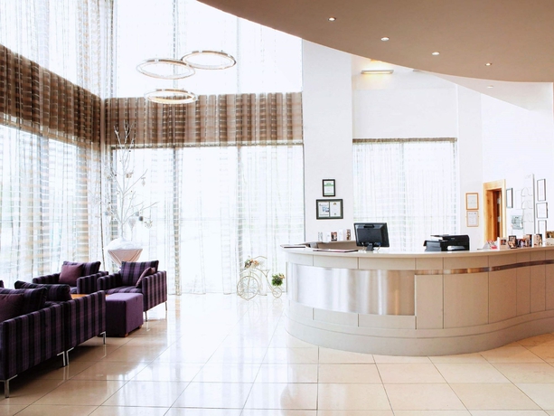 Imagen de los interiores del Hotel Claregalway. Foto 13