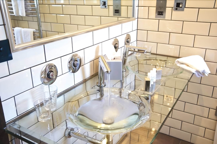 Imagen de la habitación del Hotel Claremont, Douglas. Foto 5