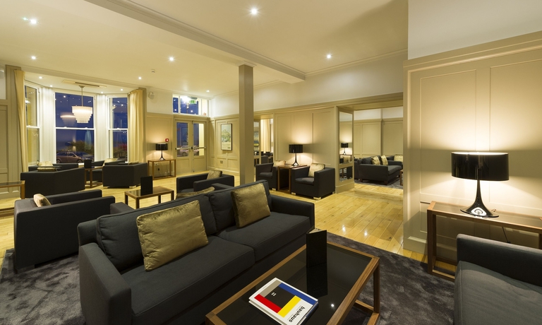 Imagen de los interiores del Hotel Claremont, Douglas. Foto 19