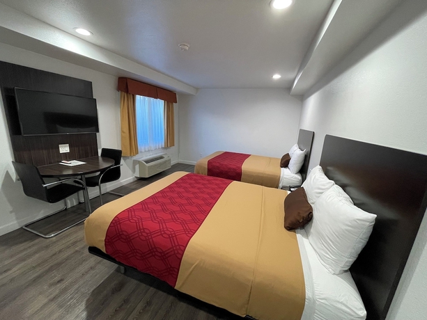Imagen de la habitación del Hotel Claremont Lodge. Foto 9