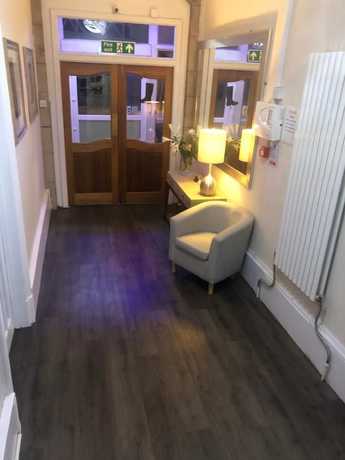 Imagen de los interiores del Hotel Claremont, Preston. Foto 19