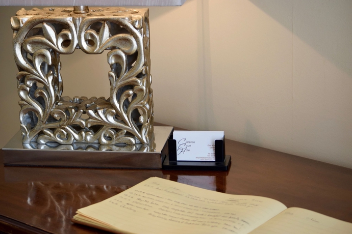 Imagen de los interiores del Hotel Clarence Court. Foto 19