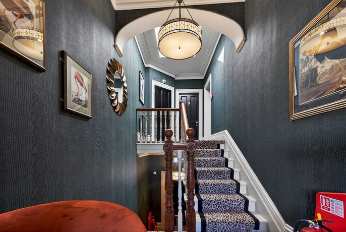 Imagen de los interiores del Hotel Clarence House. Foto 12
