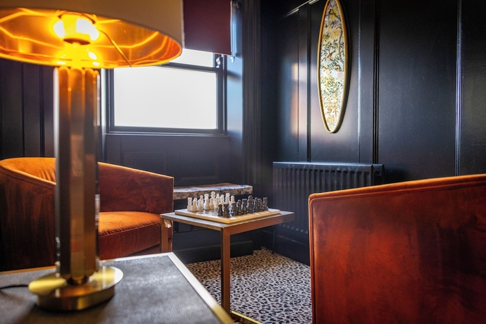 Imagen de los interiores del Hotel Clarence House. Foto 16