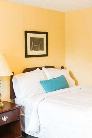 Imagen de la habitación del Hotel Clarence Inn. Foto 13