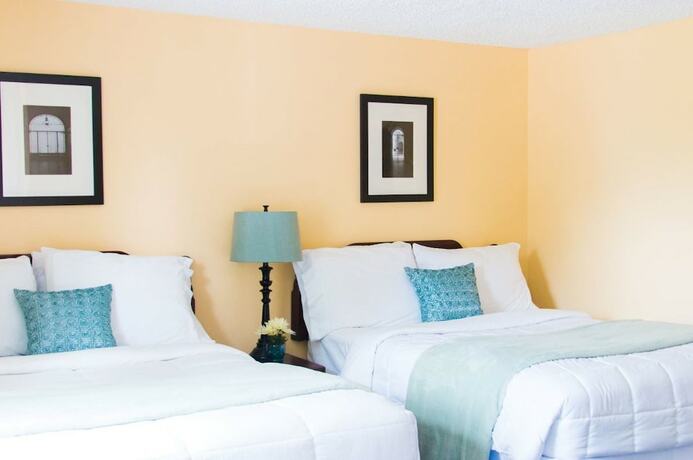 Imagen de la habitación del Hotel Clarence Inn. Foto 15