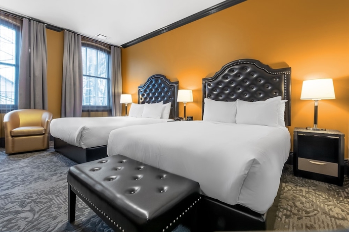 Imagen de la habitación del Hotel Clarendon. Foto 18