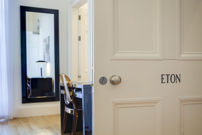 Imagen de los interiores del Hotel Clarendon Luxury Apartments. Foto 15