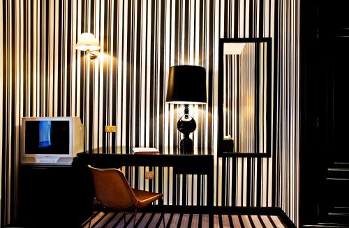 Imagen de la habitación del Hotel Clar&iacute;n, Oviedo. Foto 3