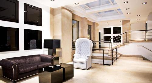 Imagen de los interiores del Hotel Clar&iacute;n, Oviedo. Foto 11