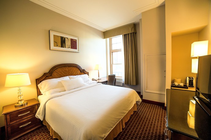 Imagen de la habitación del Hotel Clariana. Foto 15