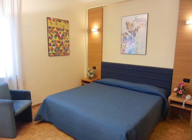 Imagen de la habitación del Hotel Clarici. Foto 4