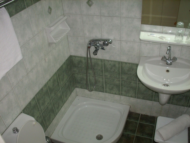 Imagen de la habitación del Hotel Claridge, Atenas. Foto 4