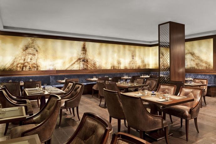 Imagen del bar/restaurante del Hotel Claridge Madrid. Foto 3