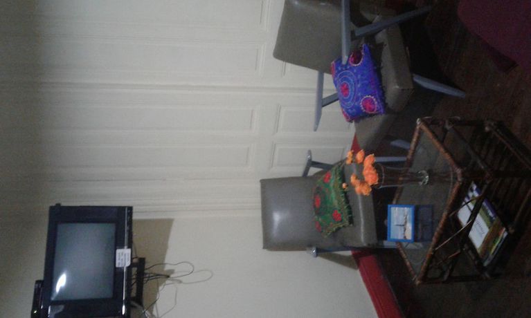 Imagen de la habitación del Hotel Claridge, Montevideo. Foto 13