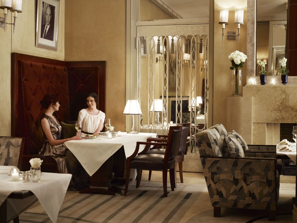 Imagen de los interiores del Hotel Claridge's. Foto 12