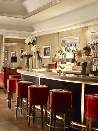 Imagen del bar/restaurante del Hotel Claridge's. Foto 8