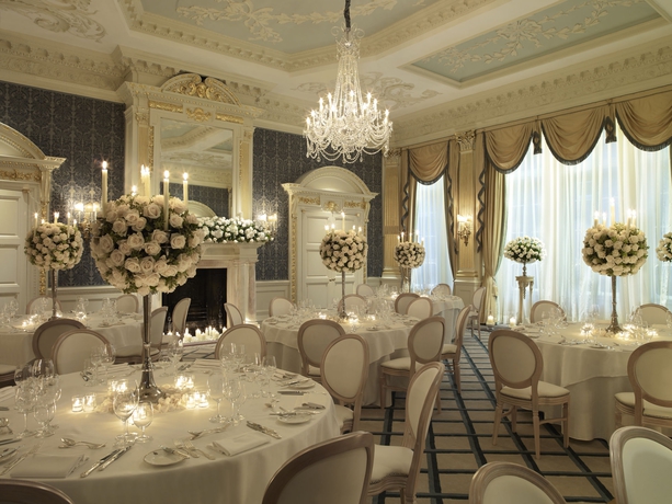 Imagen del bar/restaurante del Hotel Claridge's, Londres. Foto 5