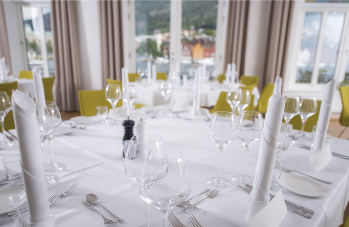 Imagen de los interiores del Hotel Clarion Admiral. Foto 13